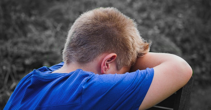 憂鬱兒童技能缺損率高六倍，需要師長耐心察覺
