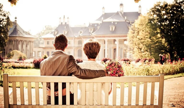 當伴侶越老越「番顛」，如何讓婚姻關係加溫？